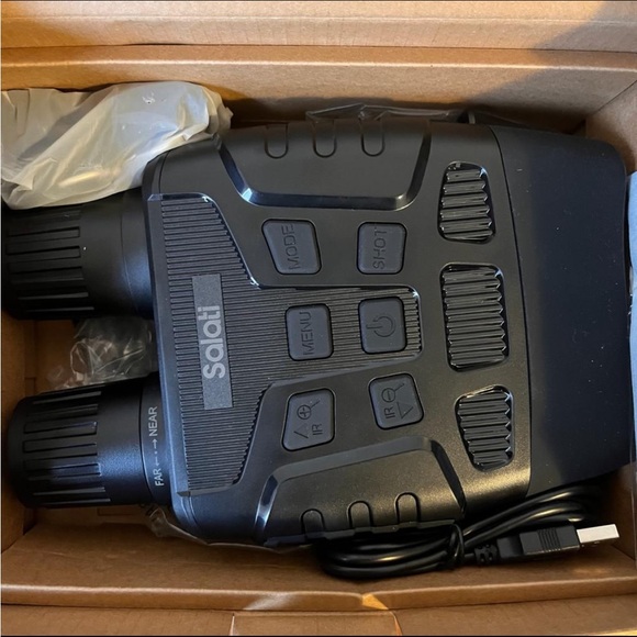 Night Vision Binoculars - Picture 7 of 8